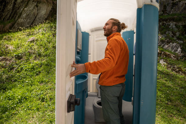 Best Sanitation services for porta potties  in Middletown, CT