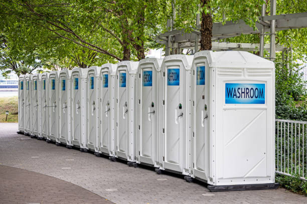 Best Porta potty rental near me  in Middletown, CT